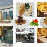 La Porte De Bretagne 4* Péronne