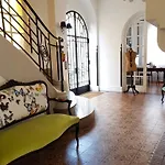 ベッド・アンド・ブレックファスト La Porte De Bretagne