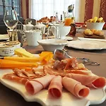 La Porte De Bretagne ベッド・アンド・ブレックファスト Péronne