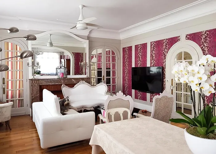 Bed & Breakfast La Porte De Bretagne 4*